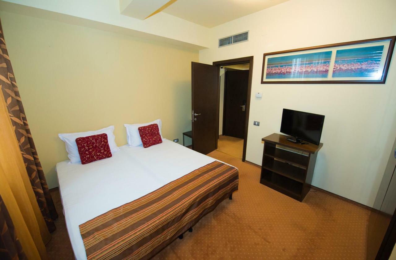 Imago Boutique Hotel 마마이아 외부 사진