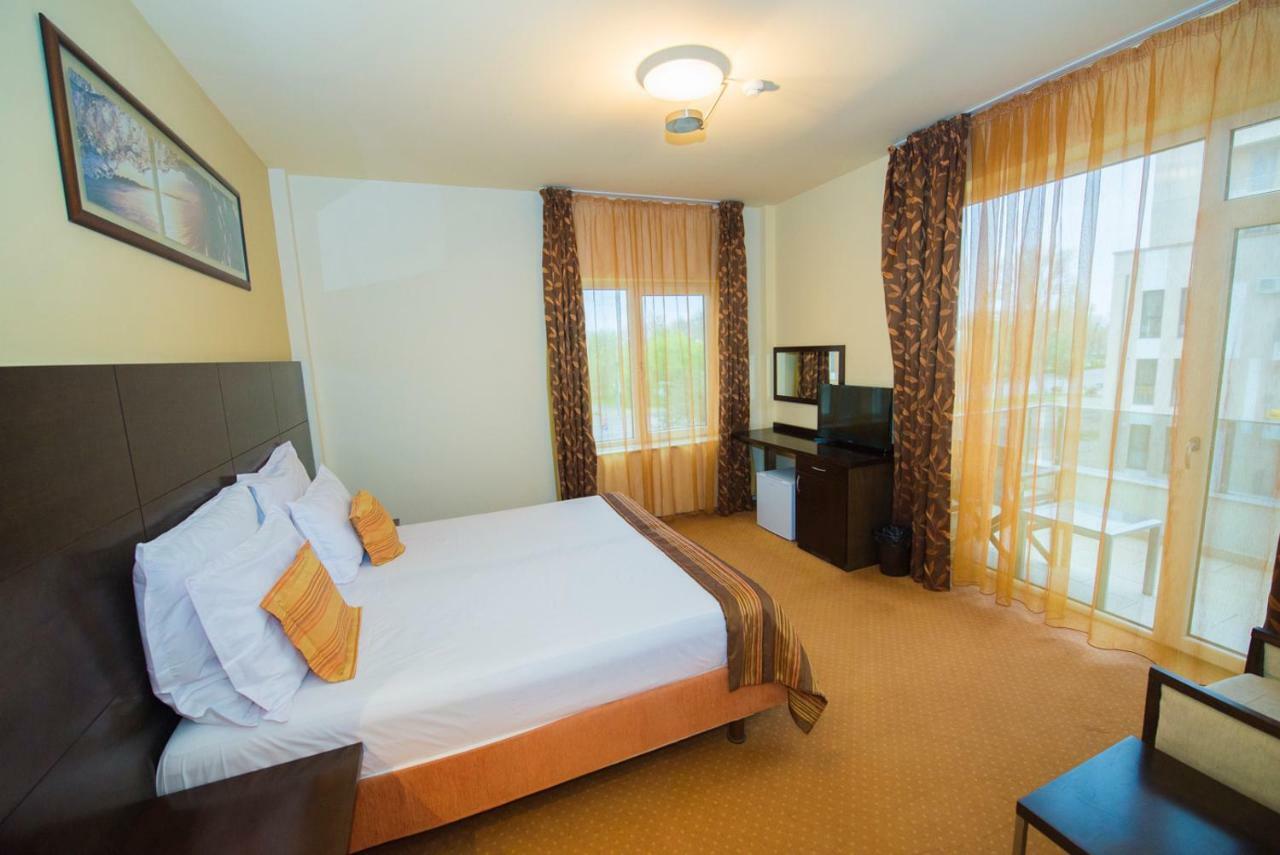 Imago Boutique Hotel 마마이아 외부 사진